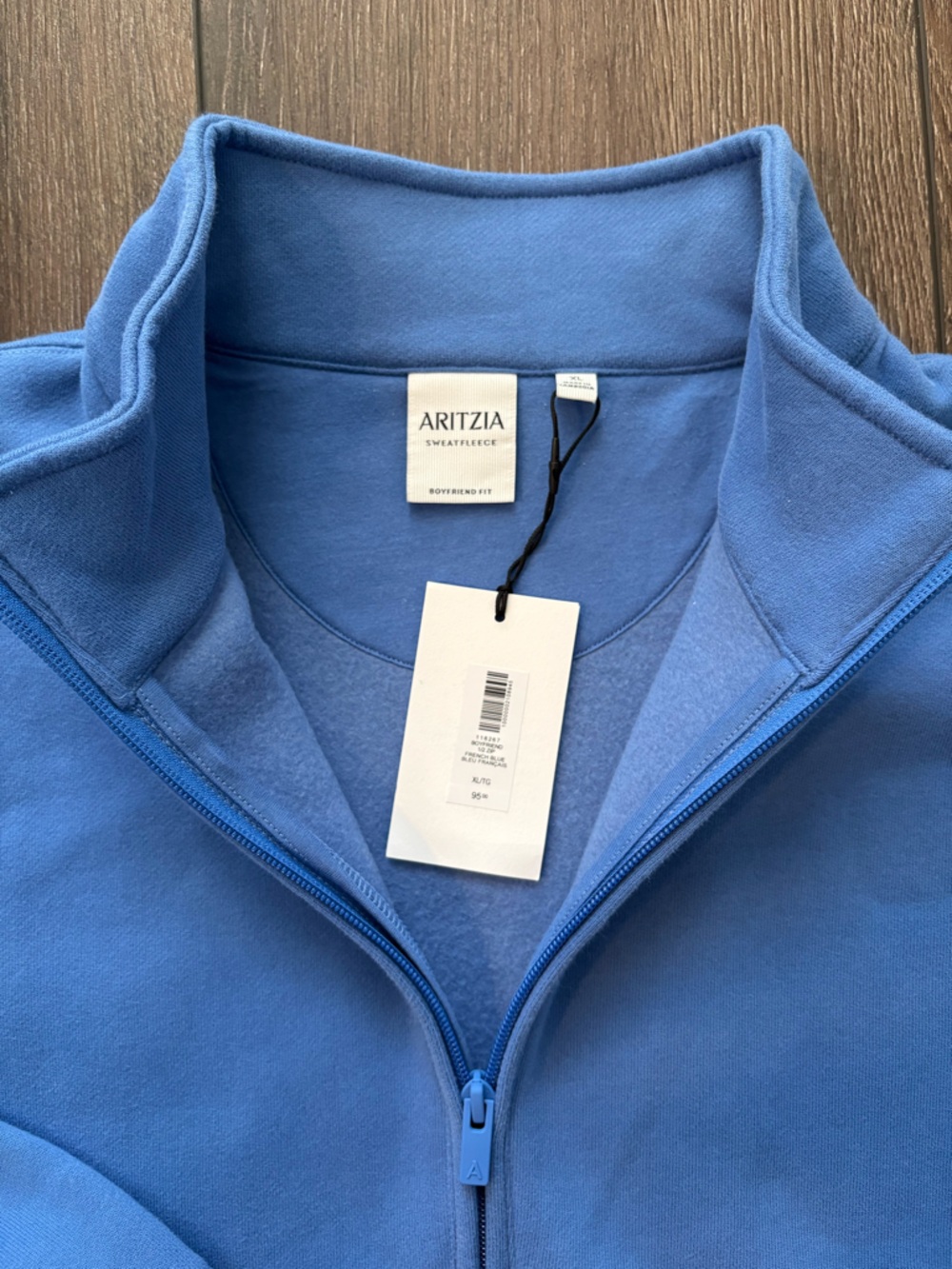 NWT aritzia cozy sweatfleece boyfriend 1/2 zip in french blue!! - Picture 2 of 3